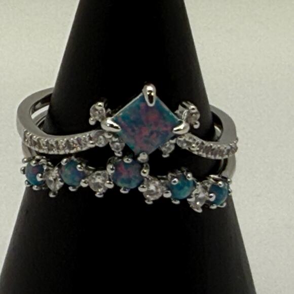 Bomb Party RBP6577 Feeling A Spark Lab Grown Emerald Fire Opal Size 9 Ring - Picture 2 of 9